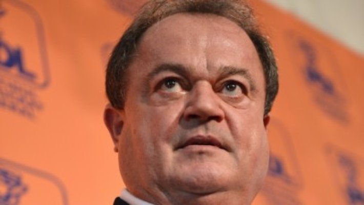Blaga: PDL nu a atacat la CCR Statutul parlamentarilor din cauza unei 